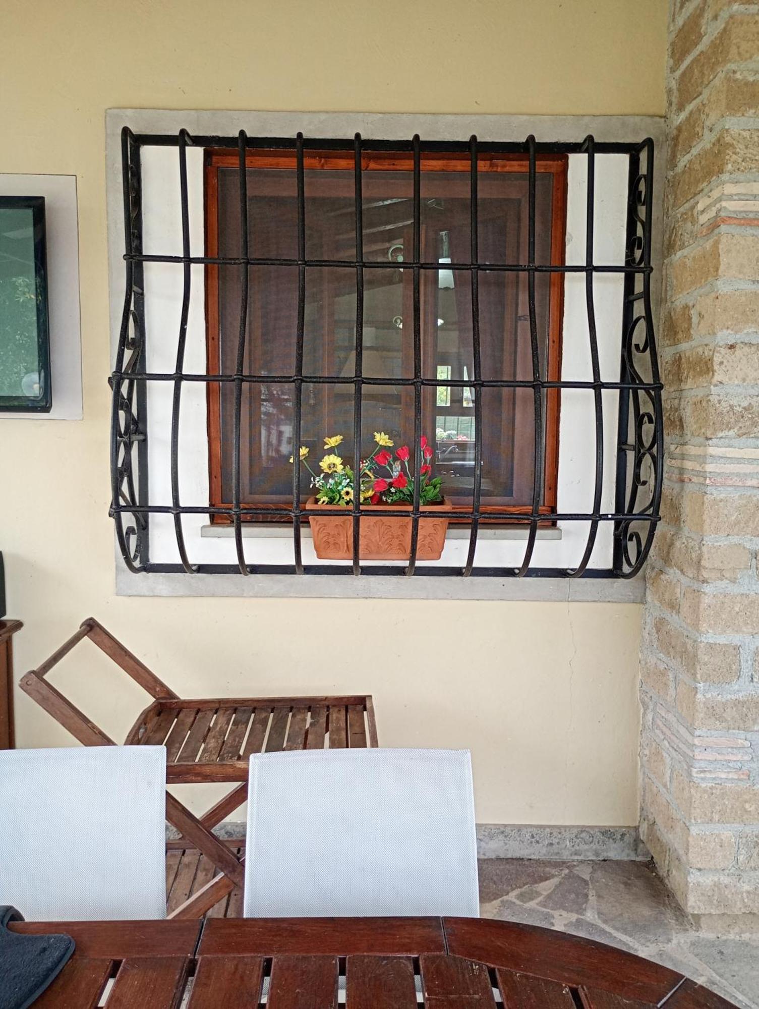 Independent Villa With Private Beach On The Lake Bracciano  Exteriér fotografie